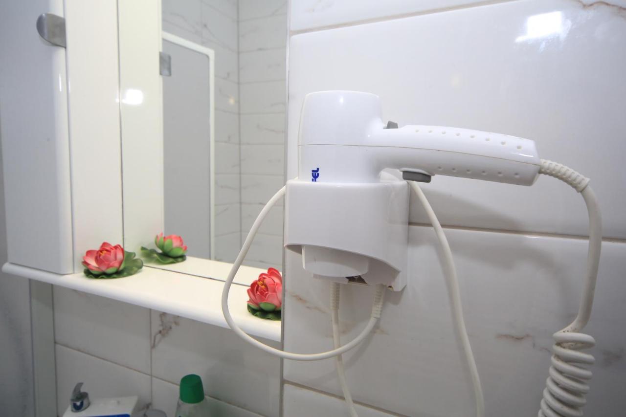 Happy Family Apartment Brasov Bagian luar foto